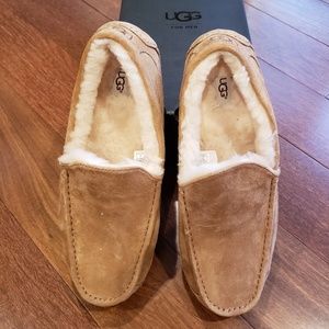 UGG men's slippers